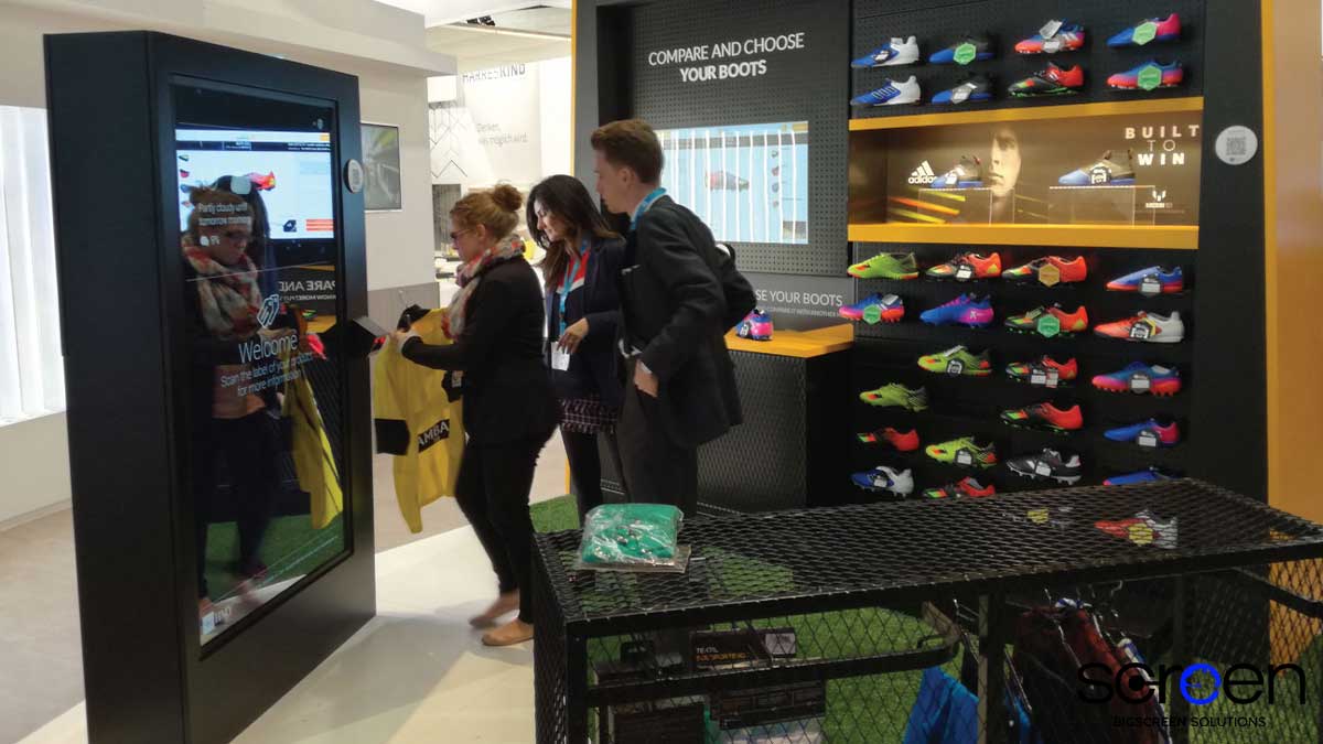 Advantages of Using LED Mirror Screens